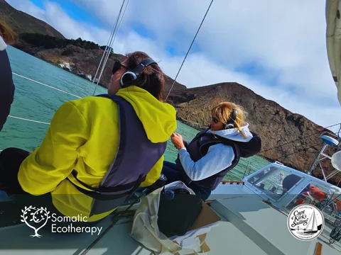Small-Group Sailing Along the Marin Headlands